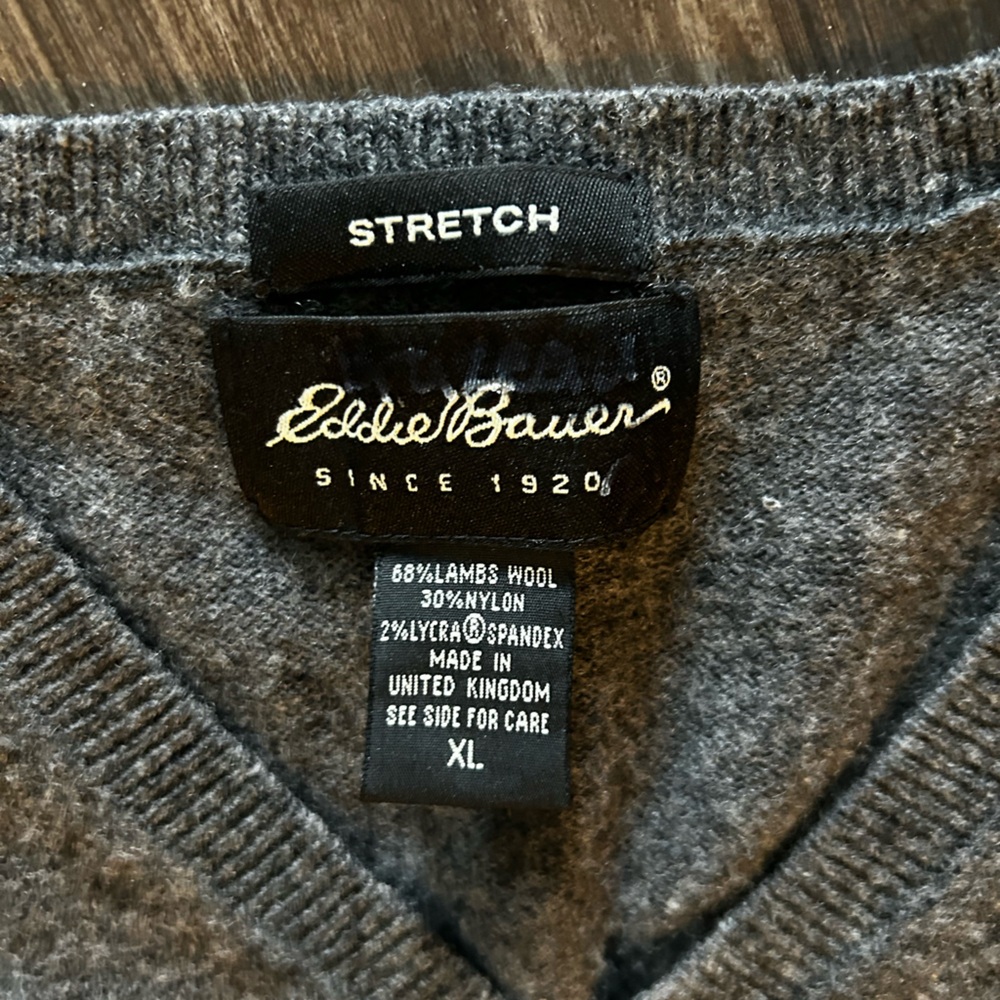 Eddie Bauer Gray Men's Sweater - Picture 3 of 3